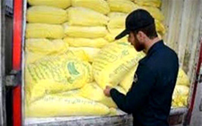 کشف ۱۲۸۵ کیسه آرد دولتی تنظیم بازاری در تهران