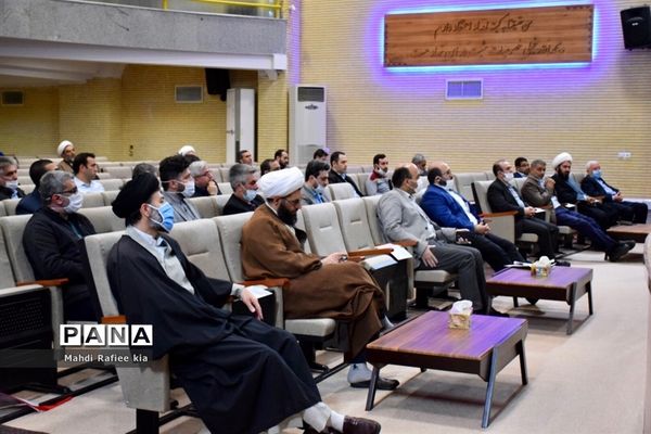 مراسم آغاز توزیع ٨٥ هزار بسته معیشتى در تبریز