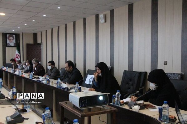 دومین جلسه شوراهای آموزش و پرورش شهرستان بیرجند