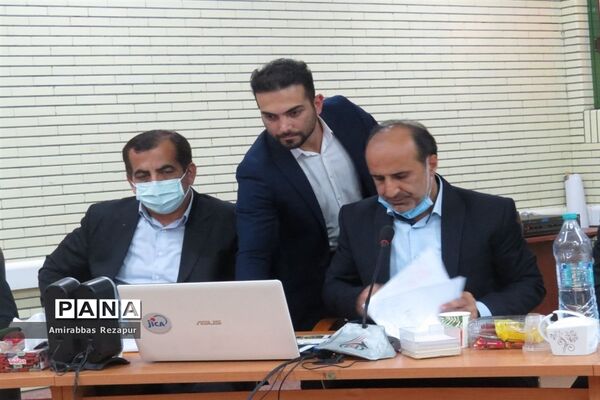 جلسه کارگروه تسهیل و رفع موانع تولید مازندران در شهرک صنعتی شهدای محمودآباد