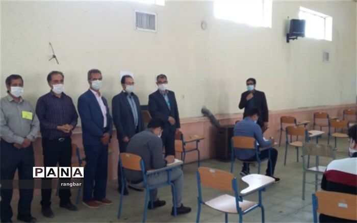 بازدید رئیس شبکه بهداشت ابرکوه از حوزه های امتحانات نهایی