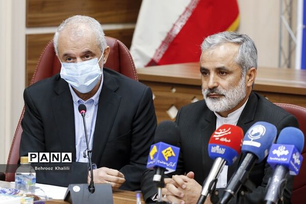 جلسه هم ‌اندیشی برگزاری مراسم بازخوانی و افشای حقوق بشر امریکایی