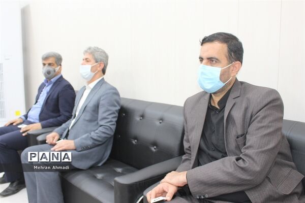 افتتاح میز خدمت جدید اداره‌کل آموزش و پرورش استان بوشهر