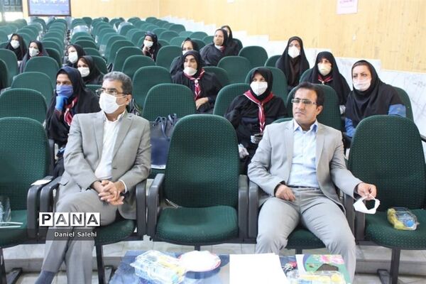 تجلیل از مربیان سازمان دانش آموزی و خبرگزاری پانا