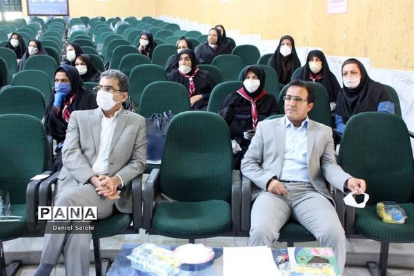 تجلیل از مربیان سازمان دانش آموزی و خبرگزاری پانا