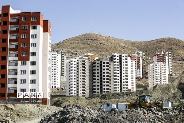 ساختار متفاوت ساخت و سازها در کلان شهر تهران