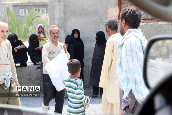 گروه جهادی ایثارگران بدون مرز استان بوشهر در بشاگرد روستای شمسون