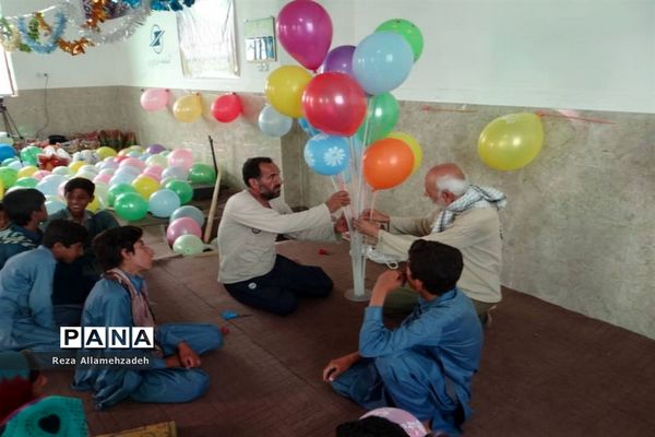 گروه جهادی ایثارگران بدون مرز استان بوشهر در بشاگرد روستای شمسون