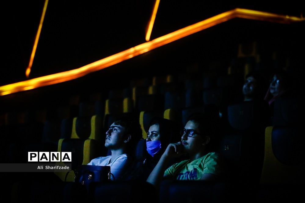 بازگشایی سینماها پس از 4 ماه تعطیلی-1