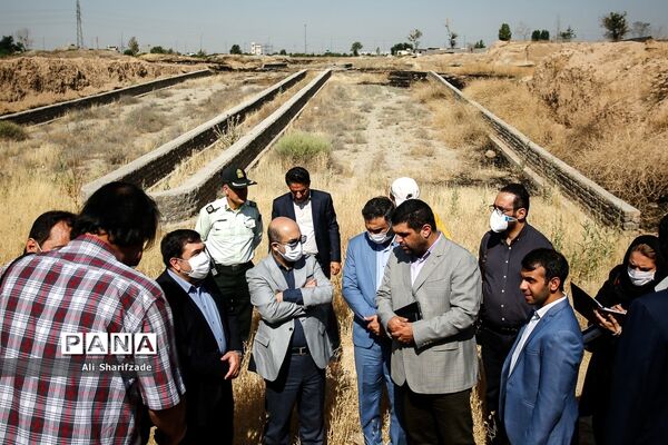 بازدید علی اعطا عضو شورای شهر تهران از محدوده کوره‌های آجرپزی منطقه 19