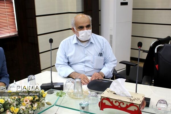 ویدئو کنفرانس مدیران، معاونان و مسئولان تشکیلات سازمان دانش‌آ موزی
