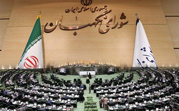 در جلسه مجلس  و شورای نگهبان درباره «اعتبارنامه» تاجگردون چه گذشت؟