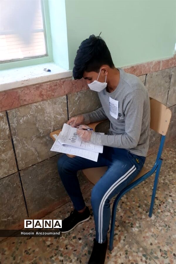 پاکسازی و گندزدایی فضای های آموزشی شهرستان هفتکل جهت جلوگیری از شیوع کرونا