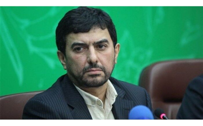مدرس خیابانی:تأمین مواد اولیه بزرگترین خدمت در راستای جهش تولید است