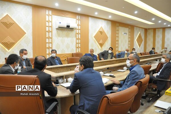 بررسی مشکلات کارخانه چدن توسط نماینده مردم بیرجند، خوسف و درمیان درمجلس شورای اسلامی
