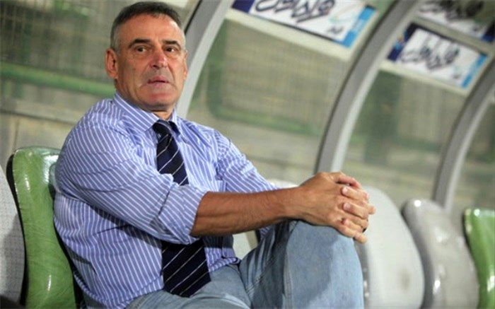 سرمربی اکثر تیم‌های ایرانی به نیمکت ذوب آهن رسید