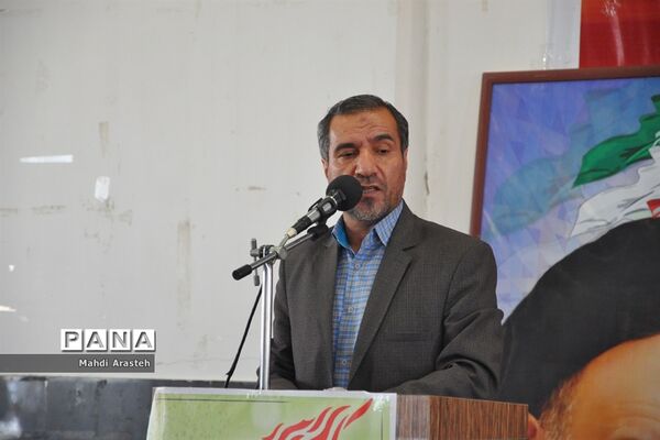 نمازجمعه سال 1399 با حضور نماینده مردم بیرجند ، خوسف و درمیان درمجلس شورای اسلامی