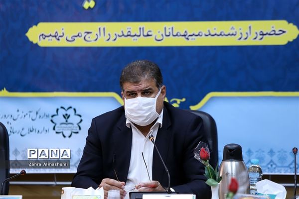 جلسه ستاد ثبت نام شهر تهران