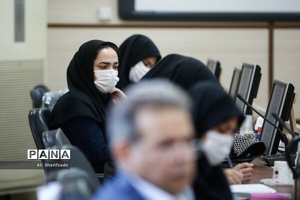 نشست تبیین ابعاد جامعه شناسی، روانشناختی و تربیت خشونت خانگی