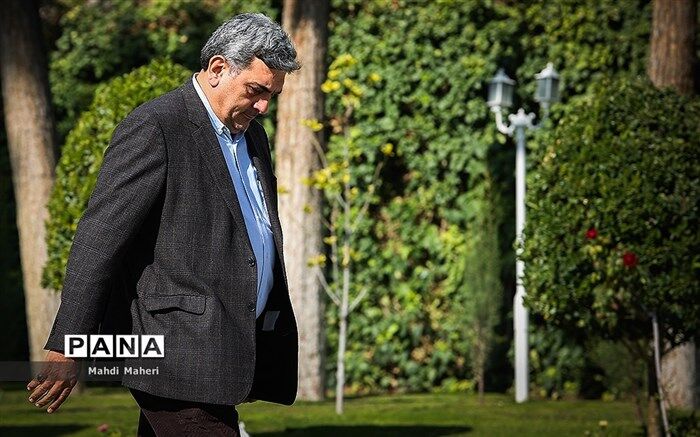 پیام تسلیت حناچی به خانواده جان‌باختگان حادثه‌ آتش‌سوزی کلینیک «سینا اطهر»