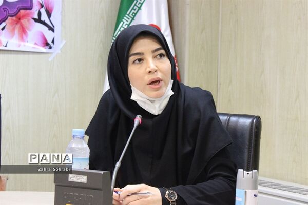 مراسم تجلیل ازدختران و بانوان نخبه و نمونه اسلامشهر