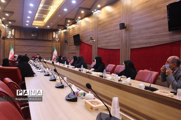 اولین نشست کارگروه آموزشی مدیران منتخب استانی در دوره متوسطه