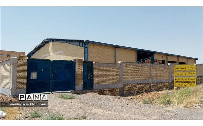 تنها استخر دانش آموزی تایباد در انتظار تخصیص بودجه