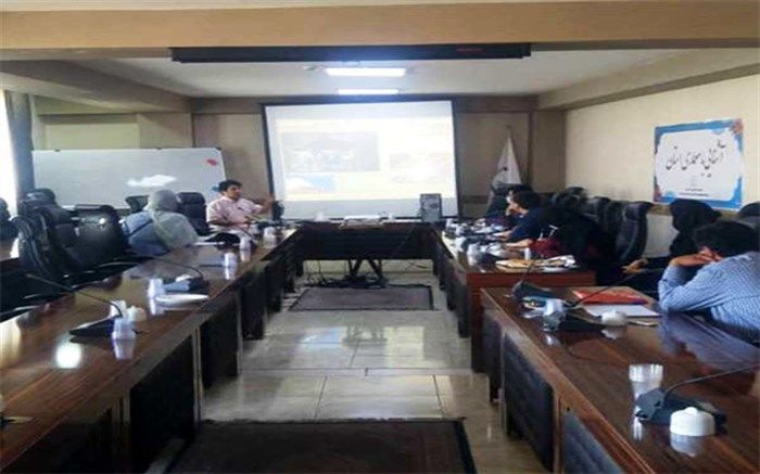 برگزاری دوره آموزشی آشنایی با معماری آثار تاریخی آذربایجان شرقی ویژه راهنمایان گردشگری