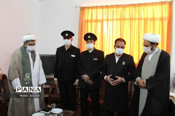 کاروان زیر سایه خورشید در دفتر امام جمعه شهرستان خوسف