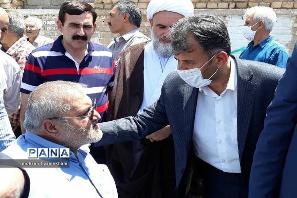 کلنگ زنی مدرسه خیرساز سگزآباد