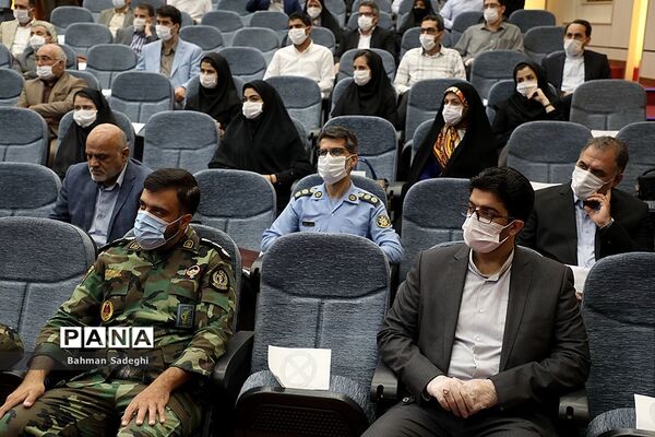 مراسم تجلیل از برگزیدگان اولین دوره مسابقات نوآوری‌های صنعتی