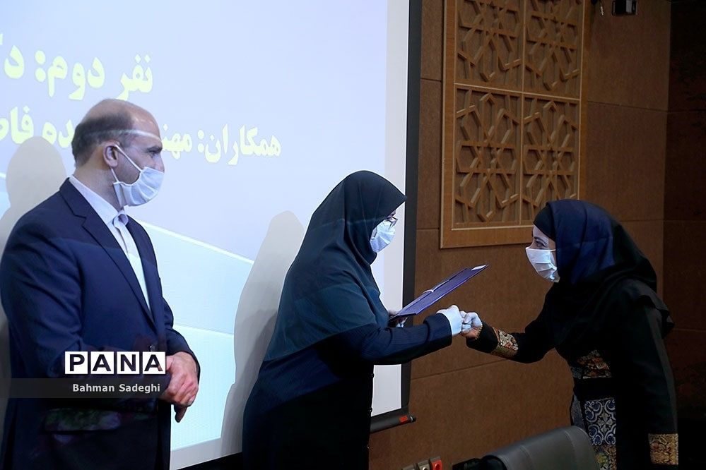 مراسم تجلیل از برگزیدگان اولین دوره مسابقات نوآوری‌های صنعتی