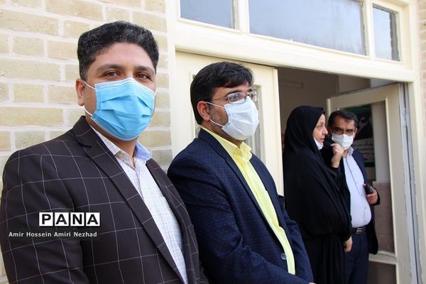 افتتاح نمایشگاه یاریگران زندگی