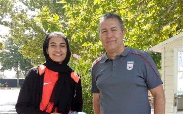 دیدار لژیونر زن فوتبال ایران با اسکوچیچ