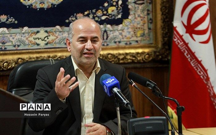 صالحی عمران اعلام کرد: آمادگی وزات علوم برای  تربیت دبیر فنی آموزش و پرورش از سوی دانشگاه فنی و حرفه‌ای 