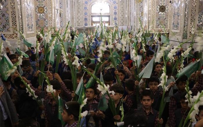 استلزامات و سناریوهای آموزش و پرورش برای برگزاری روز شکوفه ها و غنچه ها