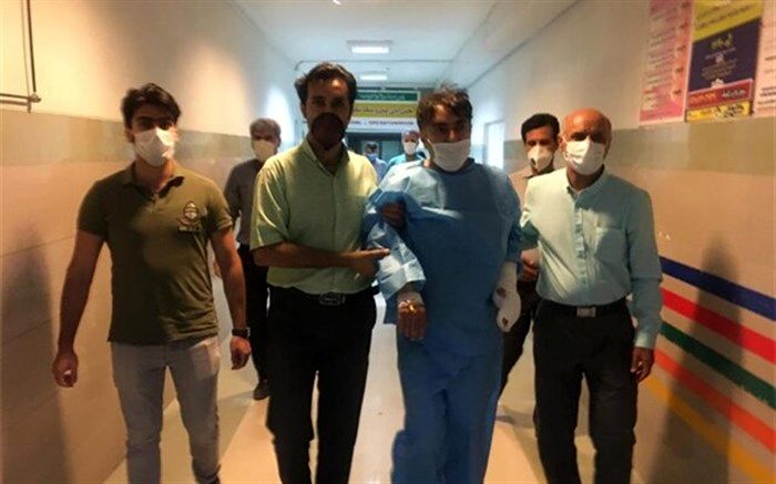 شکستن  دست  پزشک متخصص توسط همراهان بیمار در کهگیلویه و بویراحمد+تصاویر