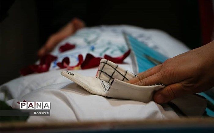 پیکر شهید مدافع حرم سعید کمالی به خاک سپرده شد