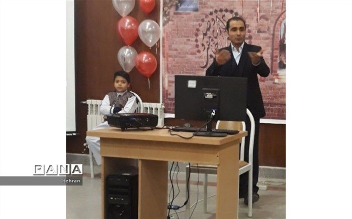 موفقیت دانش آموزان منطقه 12 درمسابقات فرهنگی وهنری