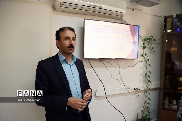 تولید محتوای سازمان دانش‌آموزی شهر تهران در منطقه 12