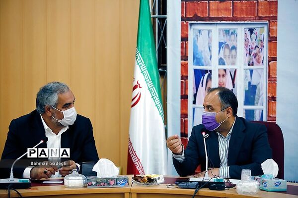 مراسم انعقاد تفاهم‌نامه بین سازمان نوسازی مدارس کشور و استاندار کردستان