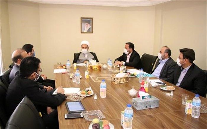 بازدید دادستان زنجان ازشرکت شیشه زنگان پارس سلطانیه