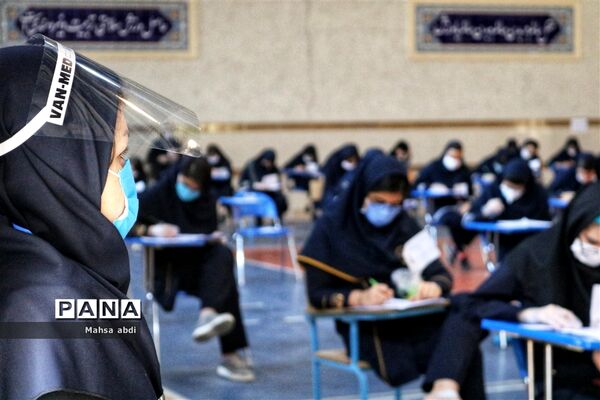برگزاری آزمون ورودی مدارس نمونه دولتی در فارس