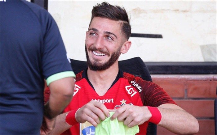 مهدی عبدی: ما پرسپولیس هستیم و همیشه برای برد به زمین می‌رویم؛ گل قهرمانی را من می‌زنم