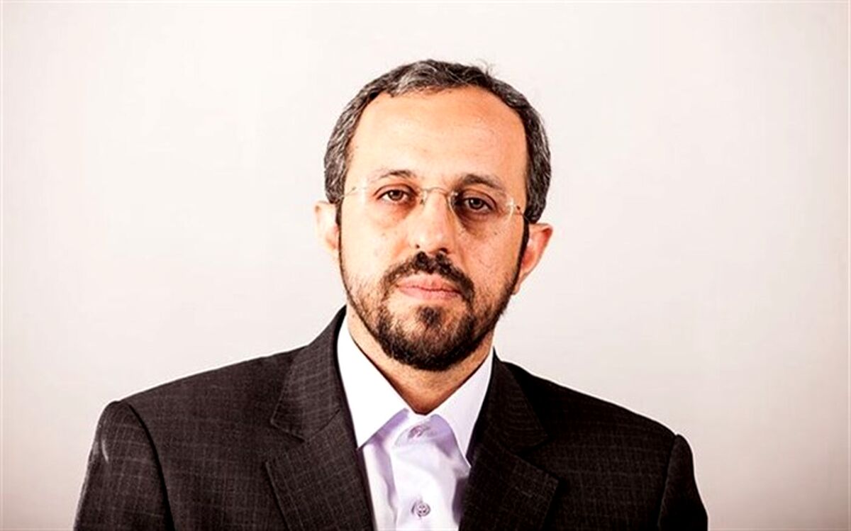 دستیار رییس مجلس: ادعای واگذاری جزایر ایرانی به طرف خارجی، دروغ محض است
