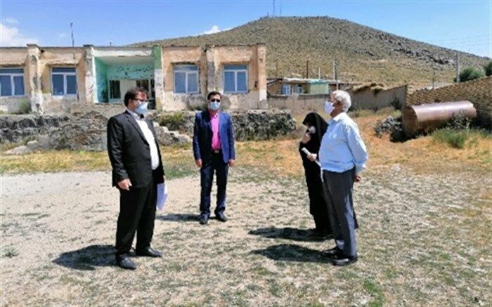 امضای تفاهم نامه احداث مدرسه ابتدایی ۴ کلاسه خیرساز روستای آقزیارت شهرستان چاراویماق