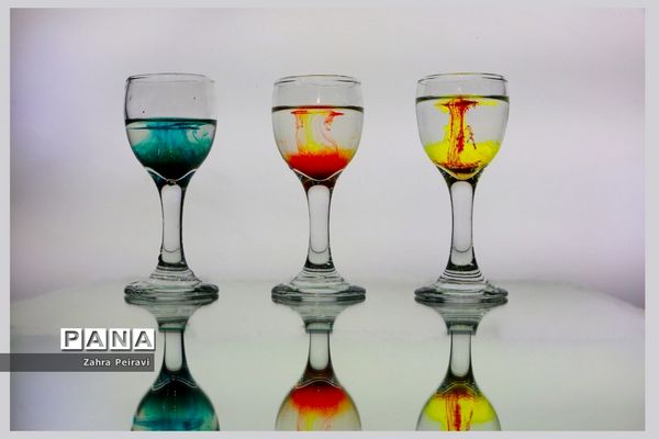 نمایشگاه مجازی آثار هنرجویان هنرستان نمونه دولتی مهر در شیراز