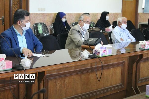 نشست  شورای آموزش و پرورش قائم‌شهر