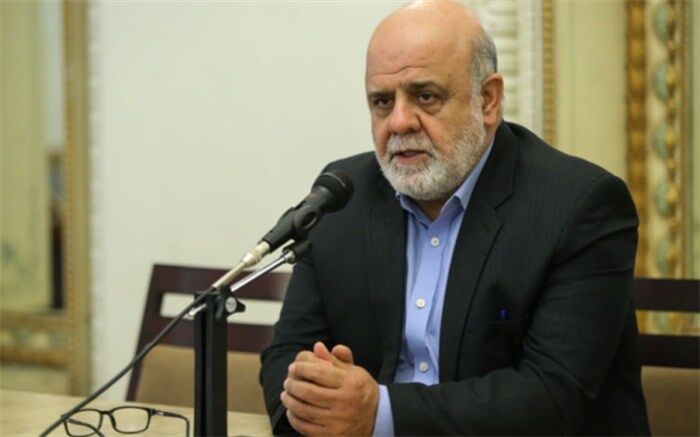 یک تن کمک دارویی و بهداشتی همزمان با سفر ظریف وارد عراق شد