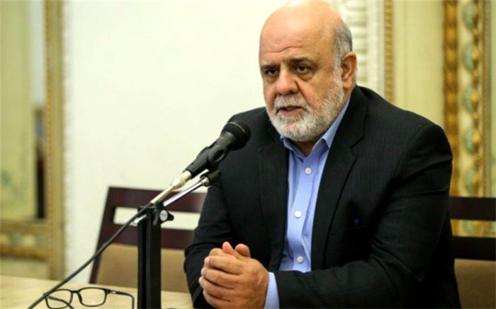 یک تن کمک دارویی و بهداشتی همزمان با سفر ظریف وارد عراق شد